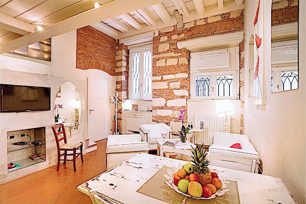 Le Cadreghe Apartments Верона Екстериор снимка