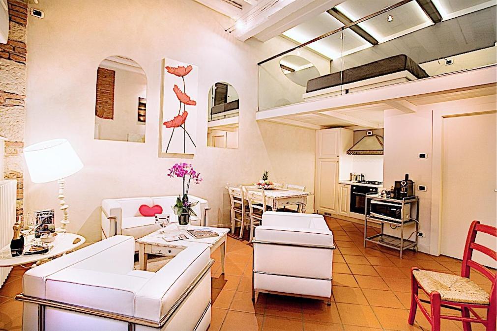 Le Cadreghe Apartments Верона Екстериор снимка